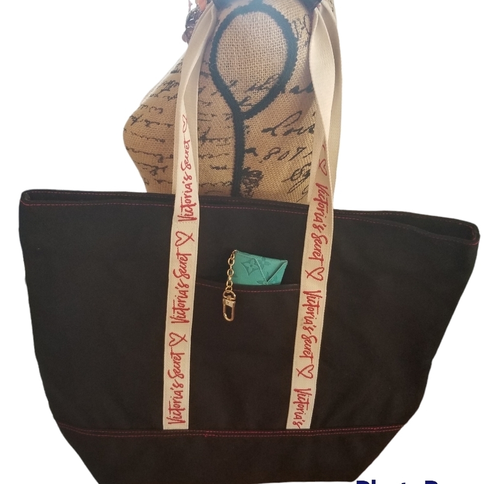 𝅺Victoria's Secret  tote